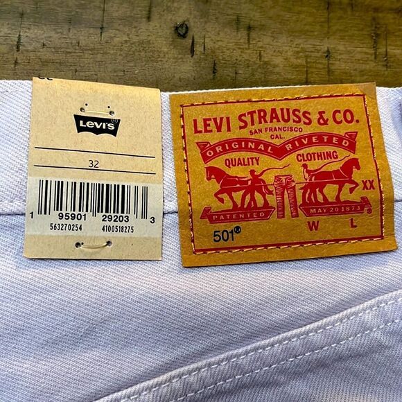 Levi’s lilac high rise shorts - Picture 5 of 9